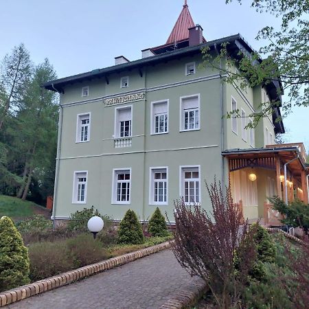 Szwajcarka Willa Z Sauna I Jacuzzi Kudowa-Zdroj Dış mekan fotoğraf