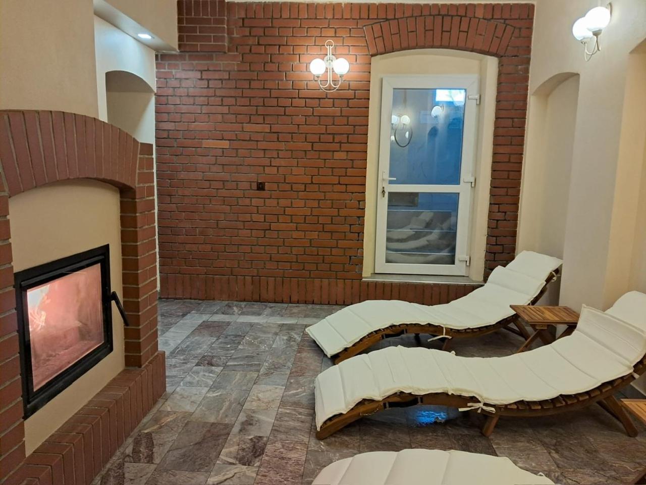 Szwajcarka Willa Z Sauna I Jacuzzi Kudowa-Zdroj Dış mekan fotoğraf
