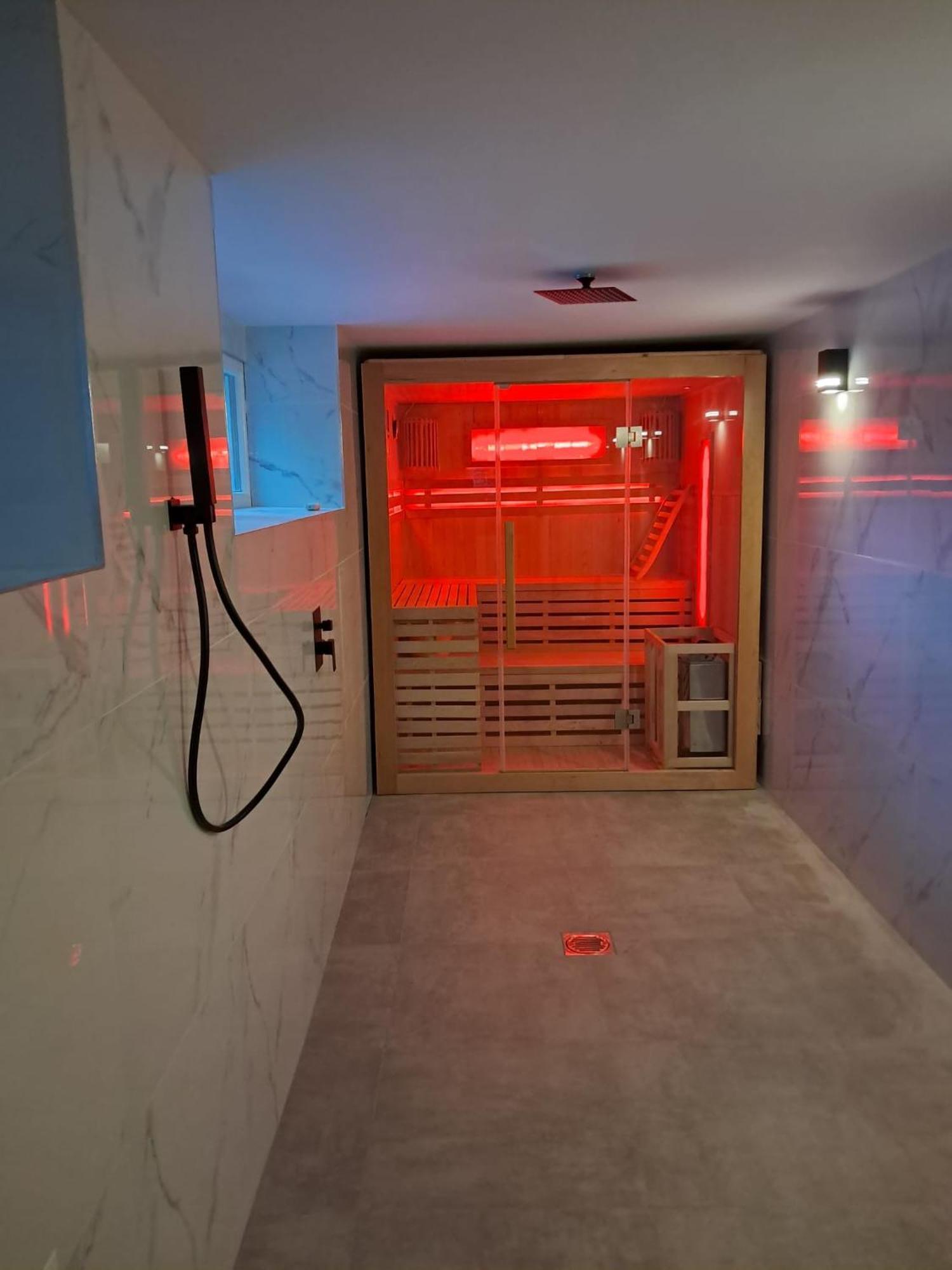 Szwajcarka Willa Z Sauna I Jacuzzi Kudowa-Zdroj Dış mekan fotoğraf
