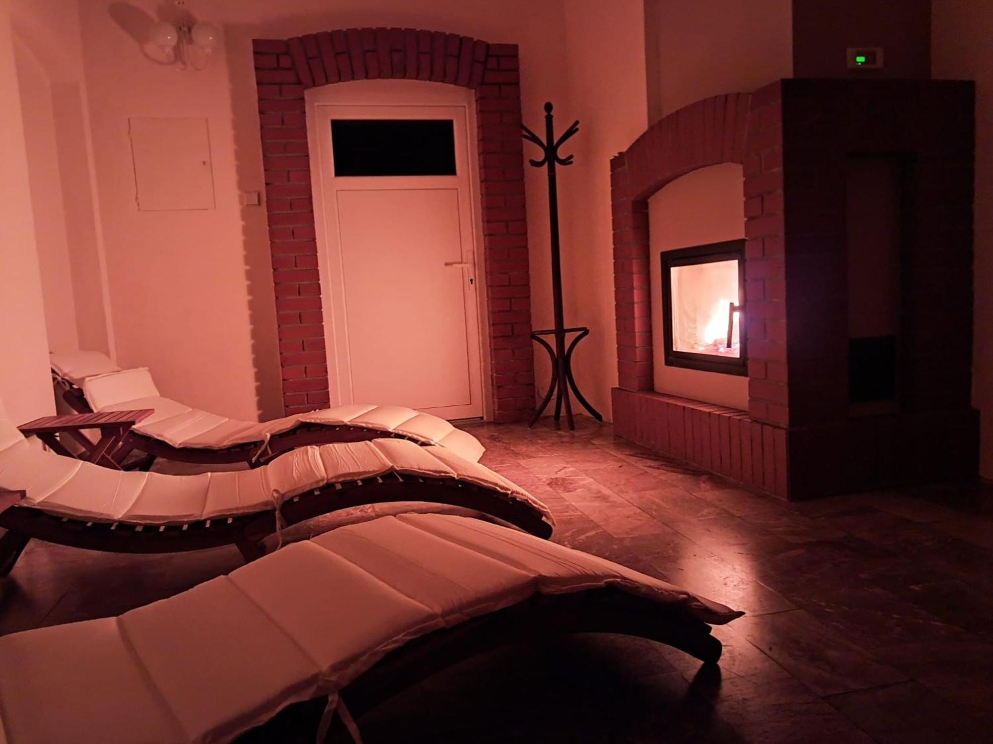 Szwajcarka Willa Z Sauna I Jacuzzi Kudowa-Zdroj Dış mekan fotoğraf