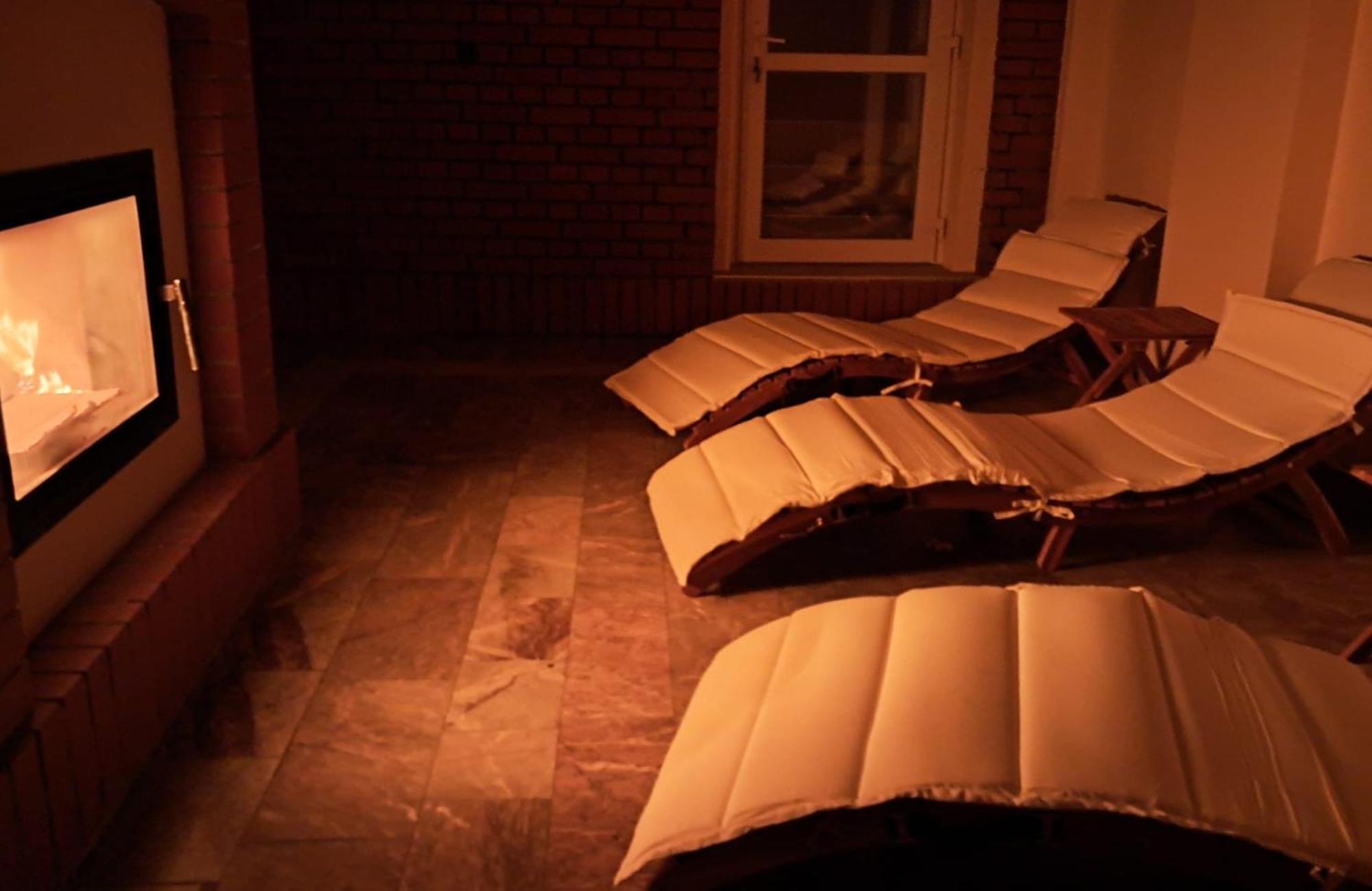 Szwajcarka Willa Z Sauna I Jacuzzi Kudowa-Zdroj Dış mekan fotoğraf